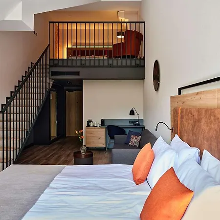 Bergo & Hotell 5*