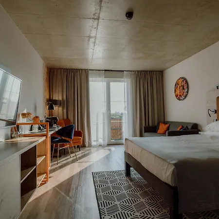 Hotel Bergo & 5*